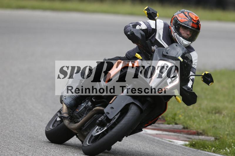 Archiv-2025/22 06.06.2025 DISCOVER the BIKE ADR/Bike 2 gelb/64